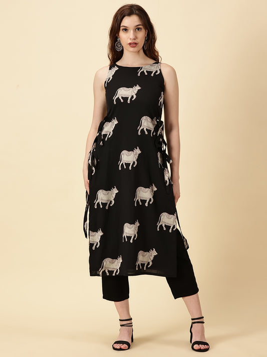 Indyvarna Side Slit Kurta