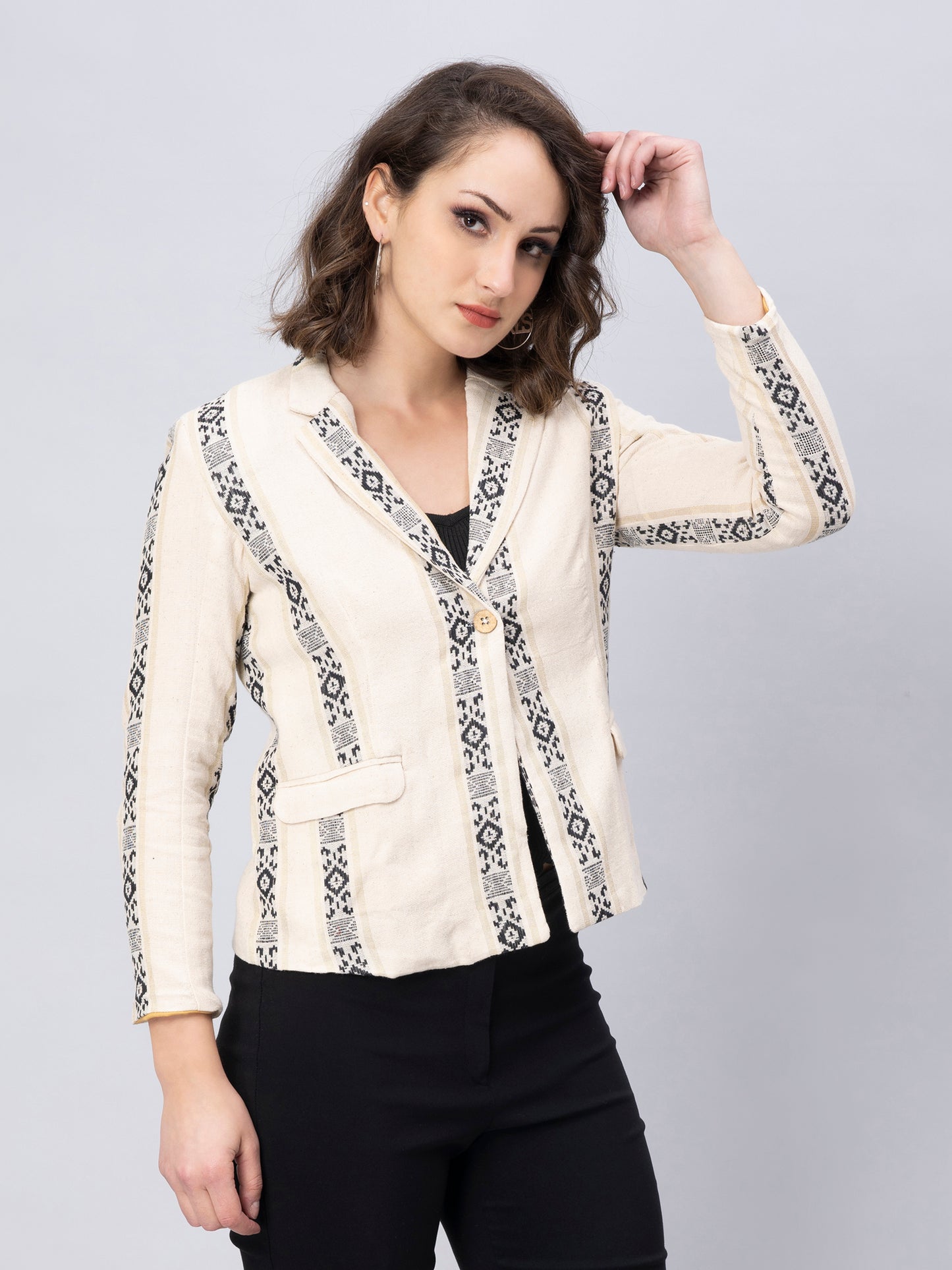 A beautiful women in Elegant Black And White Blazer In Jute Cotton, a office wear for women