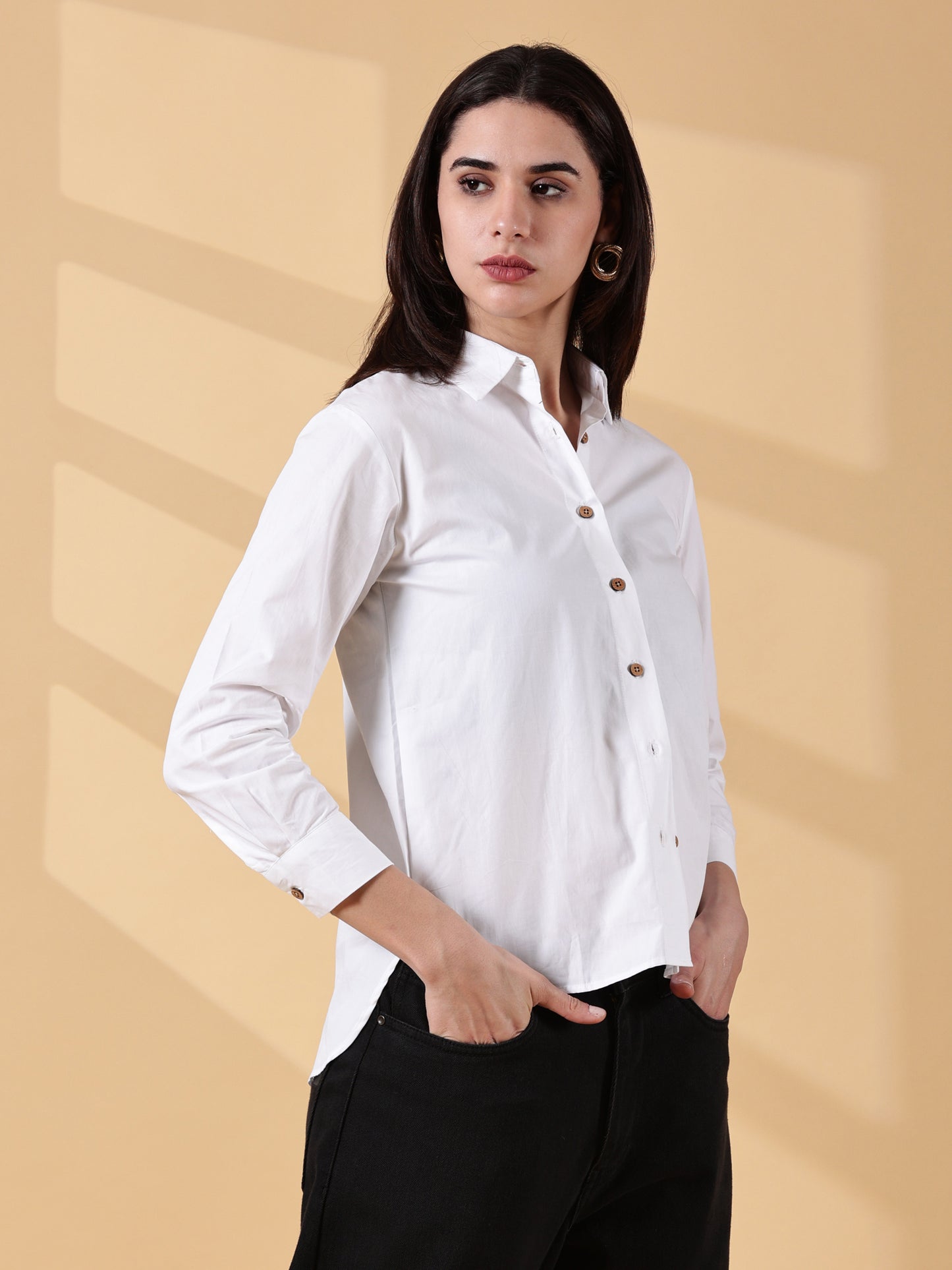 THE FLIPBACK REBEL EDIT -Structured in front. Story at the back - Cloud White