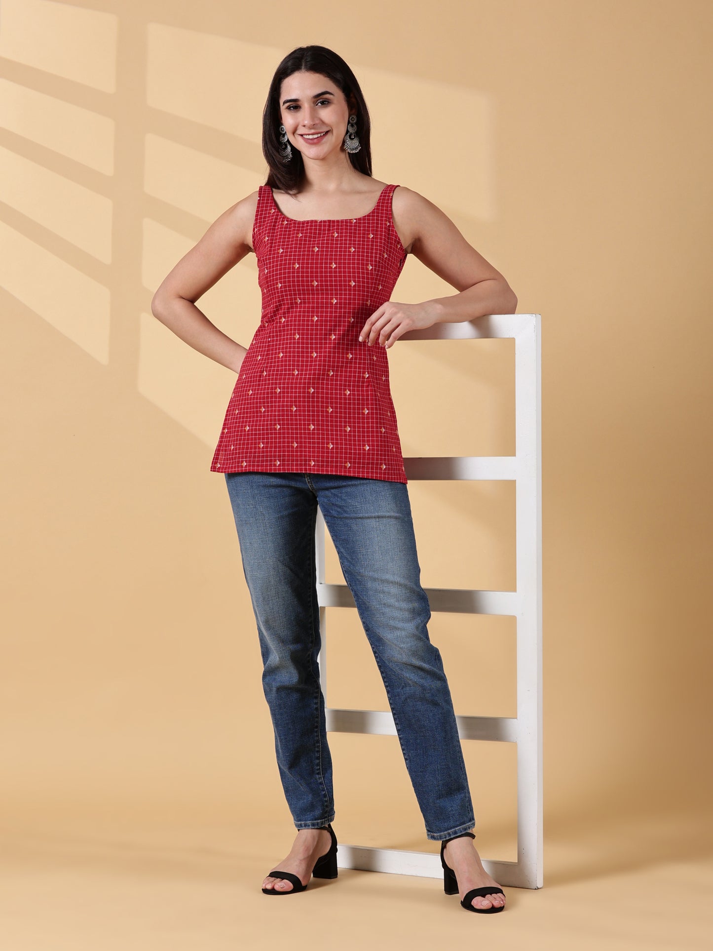 Kiyara Deep U-Back Cotton Kurti -RED