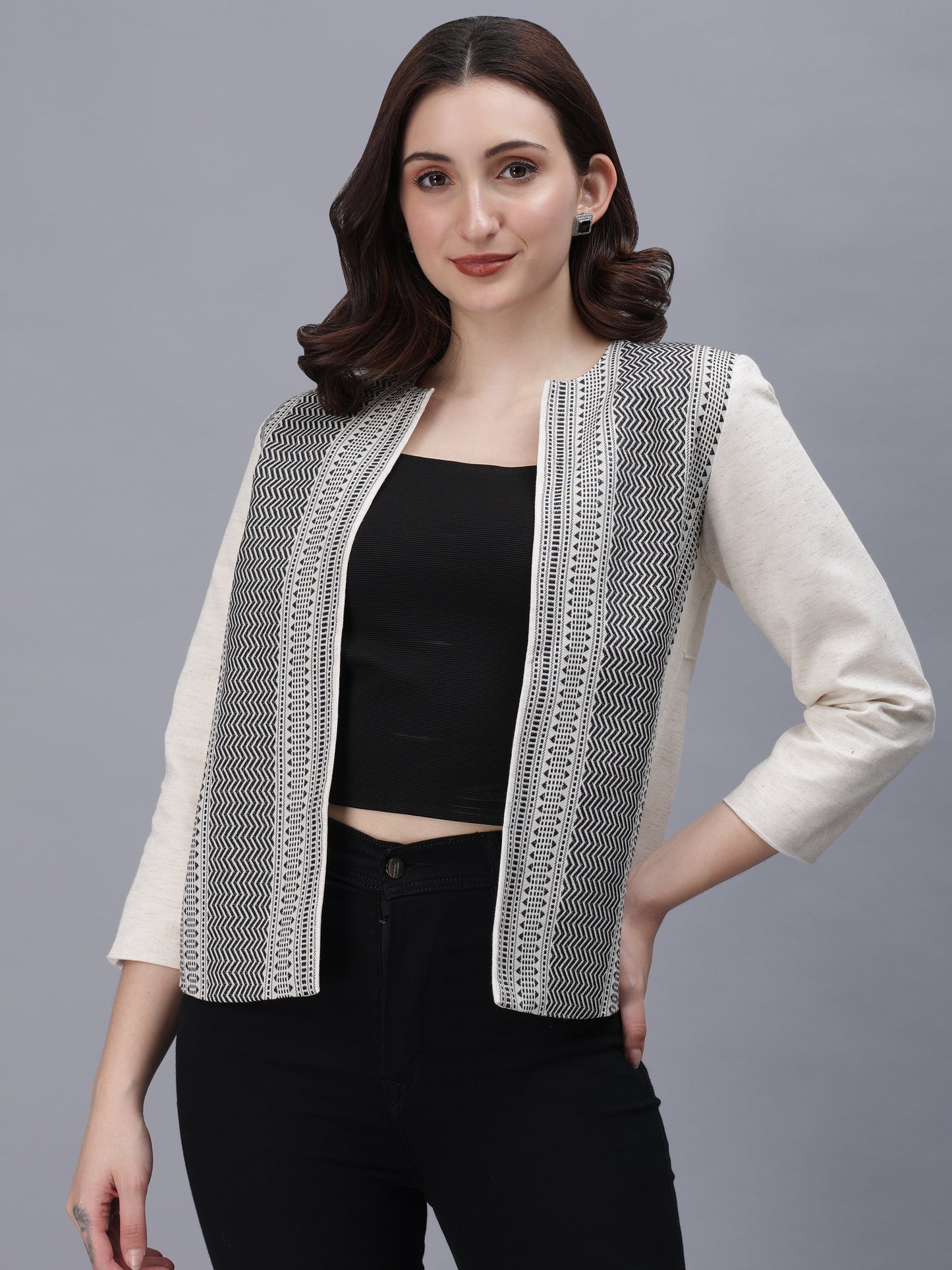 Open Front Blazer-Black & White -Effortless Power. Everyday Elegance.