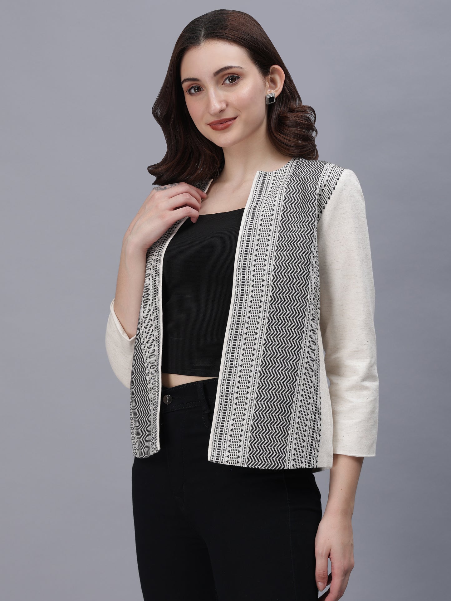 Open Front Blazer-Black & White -Effortless Power. Everyday Elegance.