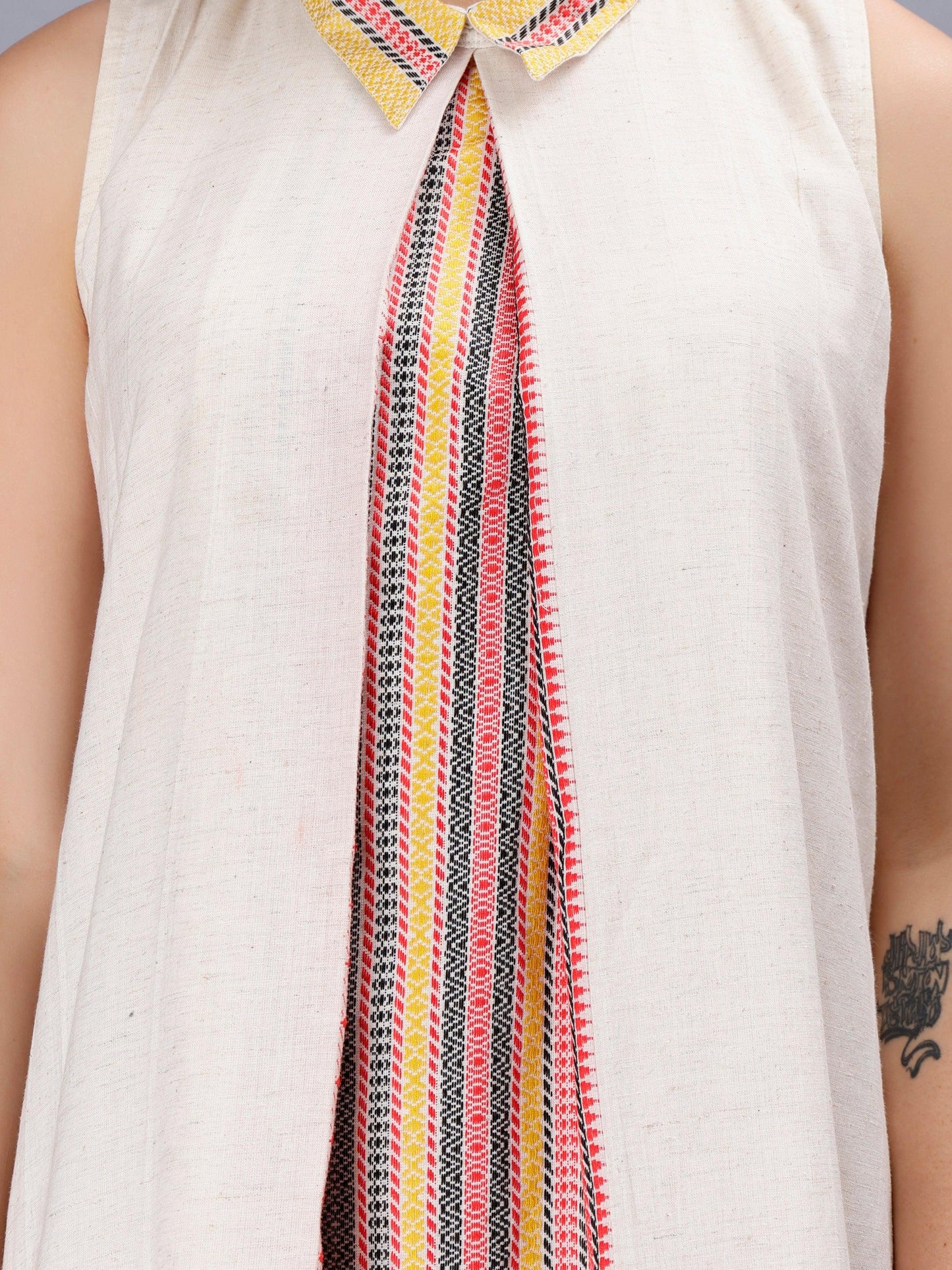 Women's Off White Printed Cotton A-Line Midi Dress - Casual Sleeveless Hook and Eye Closure