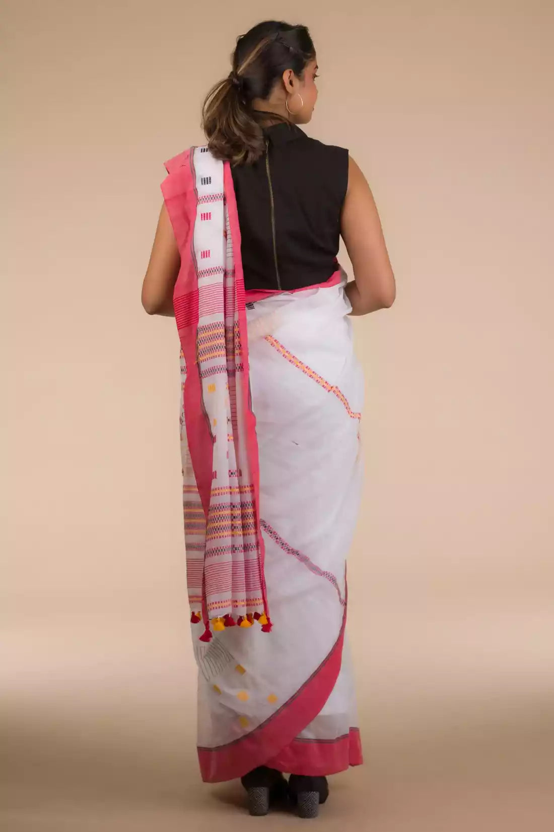 This is view from back of White & Red In Cotton Saree, formal office wear for women